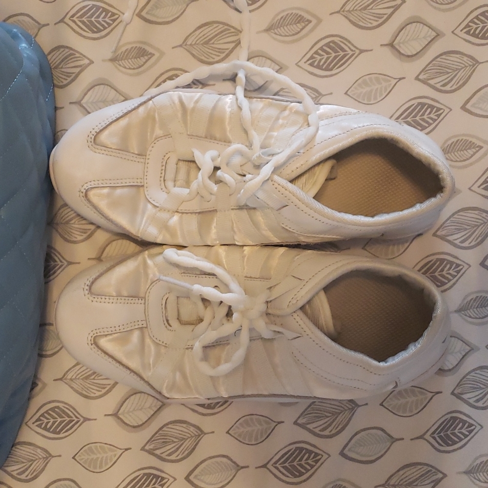 Nfinity Evolution Cheer Shoes